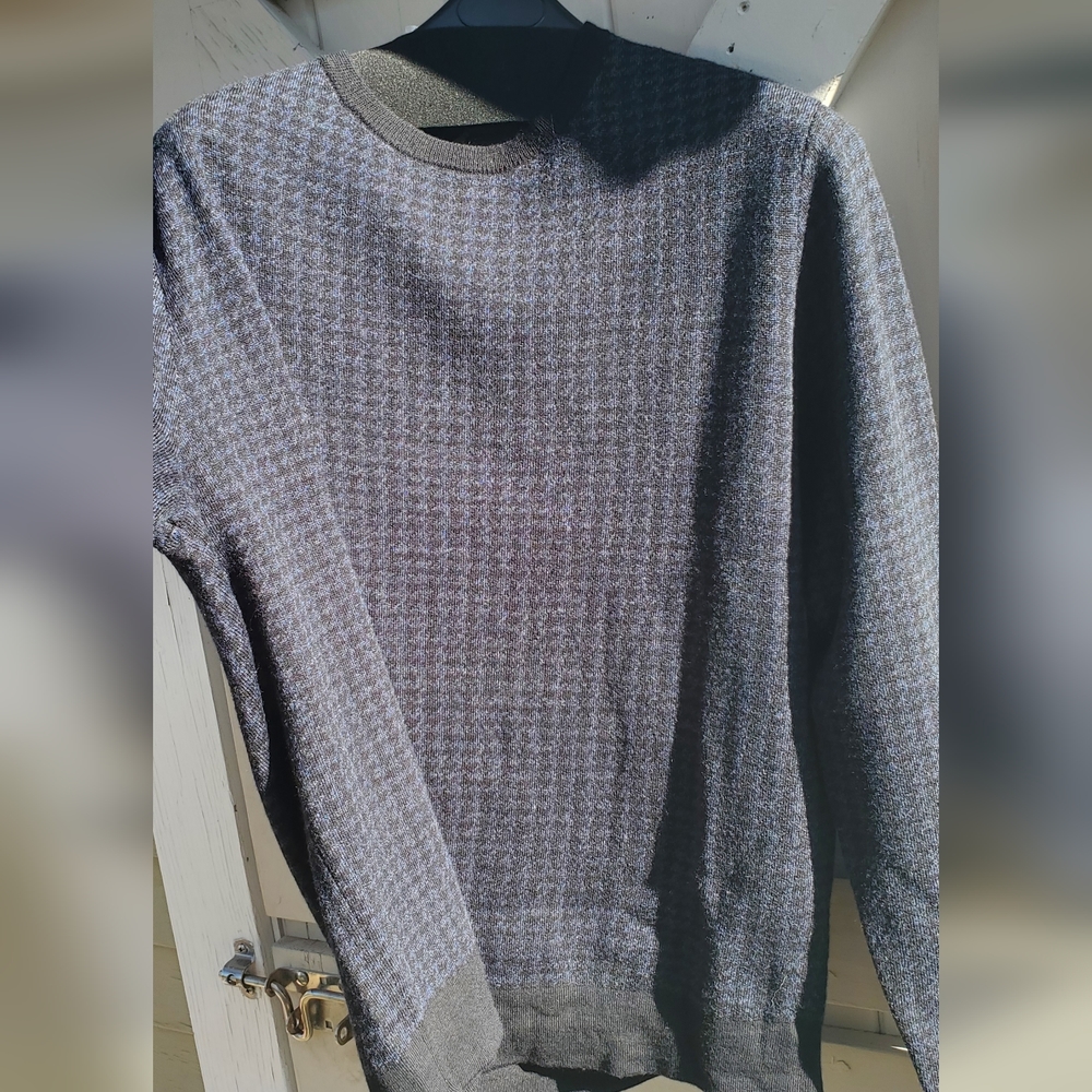 Mens merinowool navy and gray houndstooth pattern sweater sz XL
